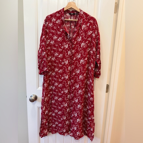 Uniqlo Dresses & Skirts - Uniqlo Floral Print Shirt Dress in Red